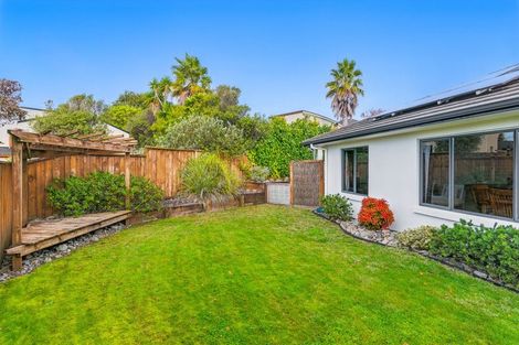 Photo of property in 5 Cadastral Court, Paraparaumu, 5032