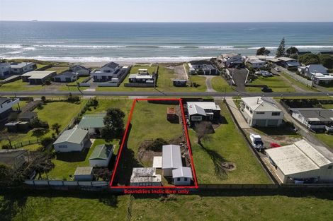 Photo of property in 98 Pukehina Parade, Pukehina, 3189