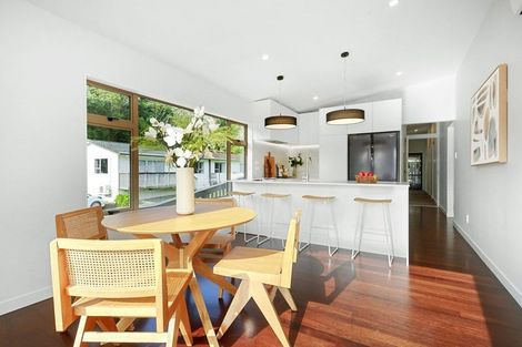 Photo of property in 21a Mahoe Street, Tawa, Wellington, 5028