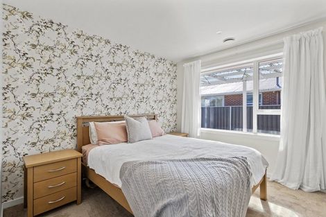 Photo of property in 8 Pahau Place, Cracroft, Christchurch, 8025