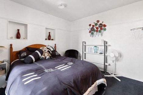 Photo of property in 17 Seymour Street, Hornby, Christchurch, 8042