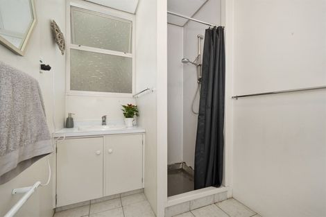 Photo of property in 4 Tahara Crescent, Mount Maunganui, 3116
