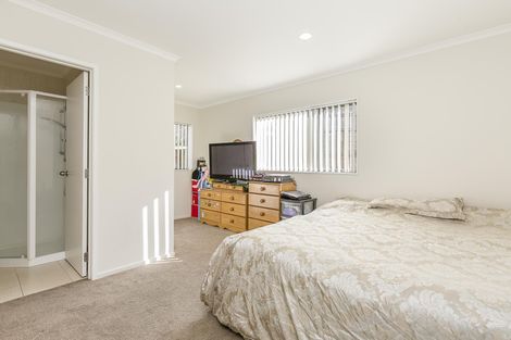 Photo of property in 21c Hillsborough Road, Hillsborough, Auckland, 1042