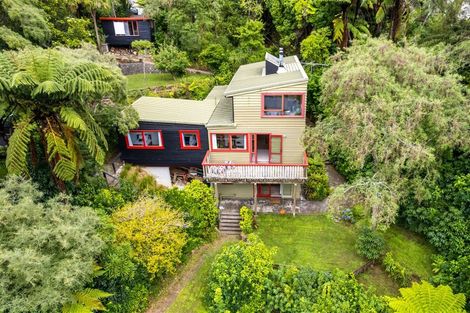 Photo of property in 63 Wyndham Road, Pinehaven, Upper Hutt, 5019