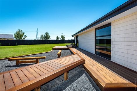 Photo of property in 62 Kingsdowne Drive, West Melton, 7618