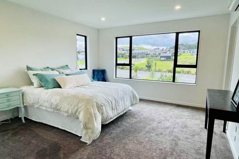 Photo of property in 7 Ipurangi Grove, Warkworth, 0985