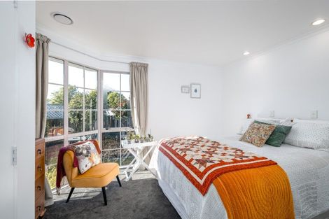 Photo of property in 17 Churchill Place, Waimate, 7924