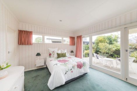 Photo of property in 22 Sheffield Street, Awapuni, Palmerston North, 4412