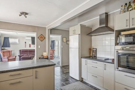 Photo of property in 92 Turner Drive, Western Heights, Rotorua, 3015