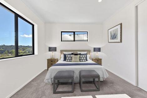 Photo of property in 5 O'meara Street, Swanson, Auckland, 0614