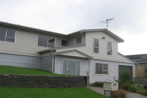 Photo of property in 77 Omapere Street, Whitby, Porirua, 5024