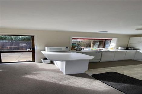 Photo of property in 2/65 Pohutukawa Street, Woburn, Lower Hutt, 5011