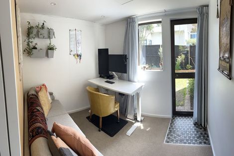 Photo of property in 2/61 Saint Albans Street, St Albans, Christchurch, 8014