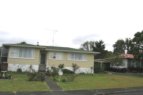 Photo of property in 2 Datura Place, Sunnynook, Auckland, 0620