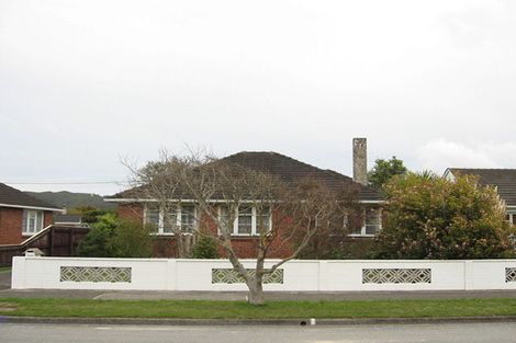 Photo of property in 89 Hewer Crescent, Naenae, Lower Hutt, 5011