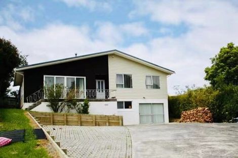 Photo of property in 33 Sunnynook Road, Forrest Hill, Auckland, 0620