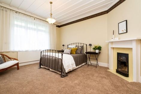 Photo of property in 28 Fitzroy Road, Bluff Hill, Napier, 4110