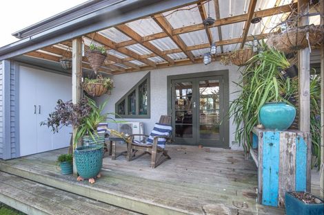 Photo of property in 101 Koputara Road, Himatangi Beach, Foxton, 4891