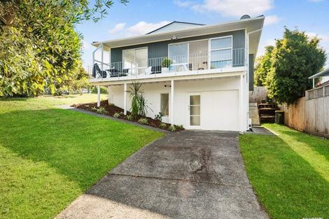 Photo of property in 2/36 Sealy Road, Torbay, Auckland, 0630