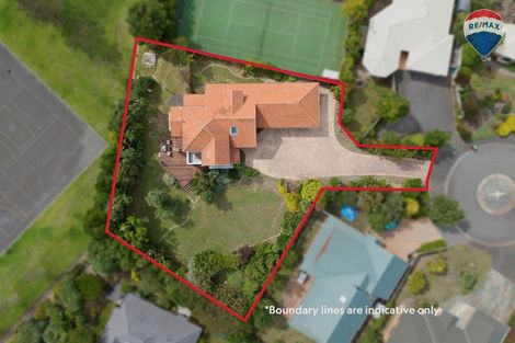 Photo of property in 15 Compass Court, Paraparaumu, 5032