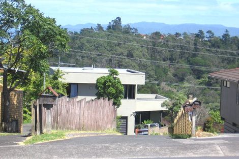 Photo of property in 10 George Laurenson Lane, Mount Roskill, Auckland, 1041