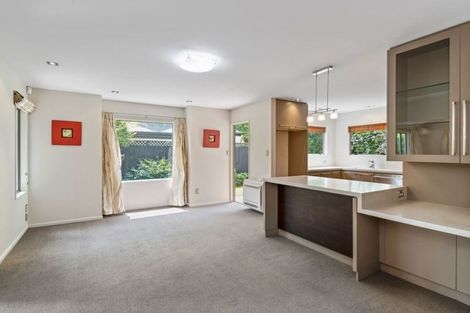 Photo of property in 120 Springfield Road, St Albans, Christchurch, 8014