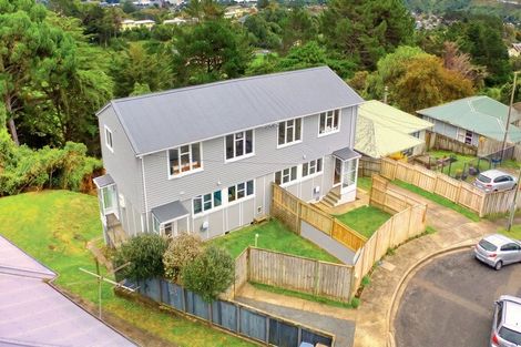 Photo of property in 76-78 Sievers Grove, Cannons Creek, Porirua, 5024
