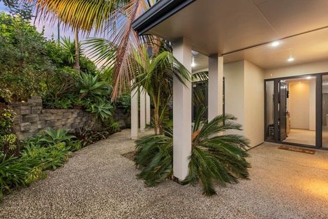Photo of property in 2 Baverton Drive, Flat Bush, Auckland, 2016