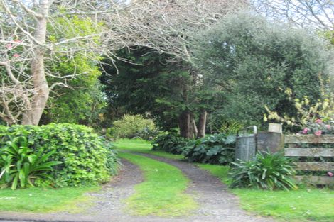 Photo of property in 36 Takiroa Street, Urenui, 4375