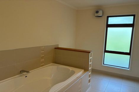 Photo of property in 8 Bodkin Road, Bridge Hill, Alexandra, 9320