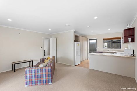 Photo of property in 15a Sarona Avenue, Glen Eden, Auckland, 0602