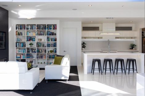 Photo of property in 26 Waitikiri Square, Parklands, Christchurch, 8083