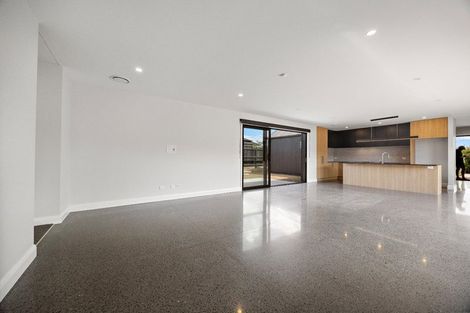 Photo of property in 23 Robert Might Road, Kumeu, 0810