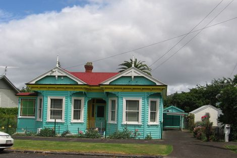 Photo of property in 19 Woodford Road, Mount Eden, Auckland, 1024