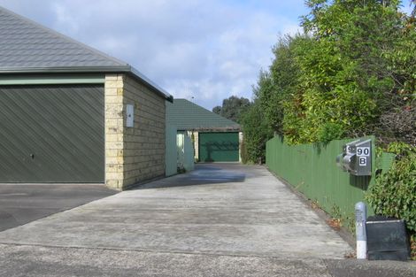 Photo of property in 1/90 Florence Avenue, Palmerston North, 4414