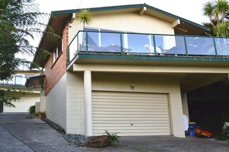 Photo of property in 1/23 Parr Terrace, Castor Bay, Auckland, 0620