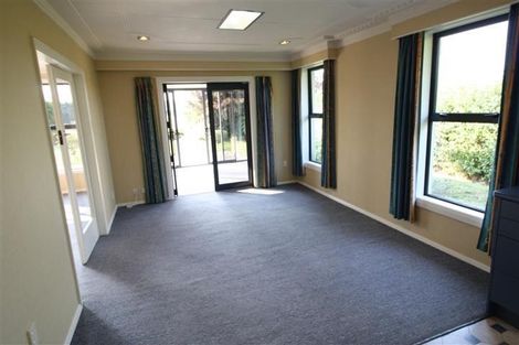 Photo of property in 229 Gladstone Road South, East Taieri, Mosgiel, 9092