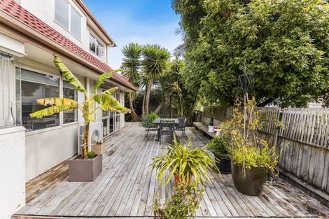 Photo of property in 2/62 Orangewood Drive, Northpark, Auckland, 2013