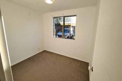 Photo of property in 1/23 Landow Place, Henderson, Auckland, 0612