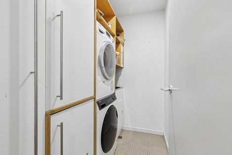 Photo of property in Alto Apartments, 2a/22 Telford Terrace, Oriental Bay, Wellington, 6011