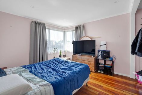 Photo of property in 12 Standish Street, Westown, New Plymouth, 4310