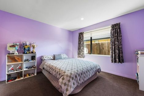 Photo of property in 32 East Ellington Drive, Mairehau, Christchurch, 8052