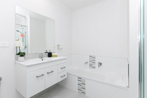 Photo of property in 5 Hapu Avenue, Baverstock, Hamilton, 3200