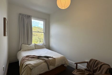 Photo of property in 3/27 Grass Street, Roseneath, Wellington, 6011