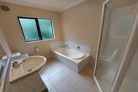 Photo of property in 78a Nelson Street, Howick, Auckland, 2014