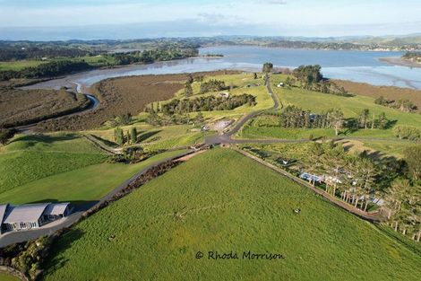 Photo of property in 33 Manurere Rise, Tinopai, 0593