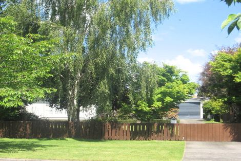 Photo of property in 40 Weld Street, Cambridge, 3434