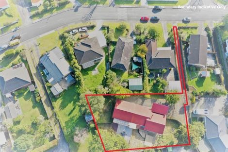 Photo of property in 39 Waitaki Street, Henderson, Auckland, 0612
