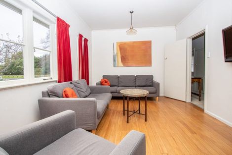 Photo of property in 17 Sillary Street, Hamilton East, Hamilton, 3216