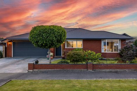 Photo of property in 10 Apollo Place, Papanui, Christchurch, 8052